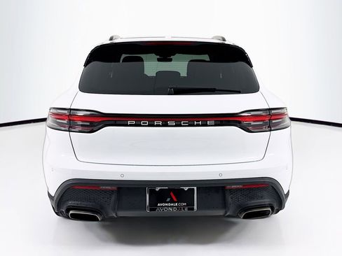 Certified 2023 Porsche Macan Turbo image 10