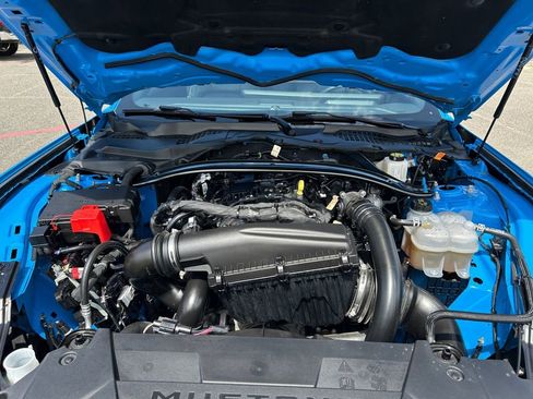 Used 2025 Ford Mustang Premium RWD image 29