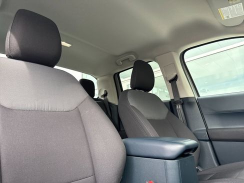Used 2024 Ford Maverick XL image 16