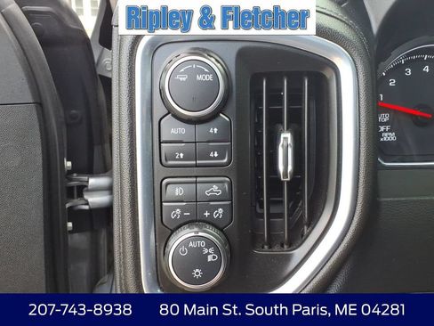 Used 2021 Chevrolet Silverado 1500 LT Trail Boss w/ Convenience Package II AWD/4WD image 18
