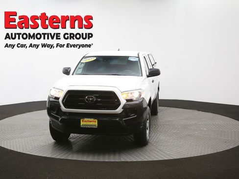 Used 2020 Toyota Tacoma SR image 51