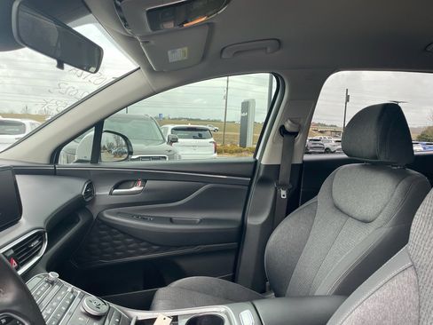 Used 2023 Hyundai Santa Fe SEL image 11
