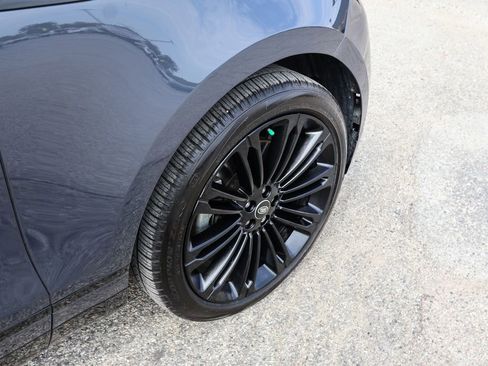 Used 2024 Land Rover Range Rover Velar Dynamic HSE image 14