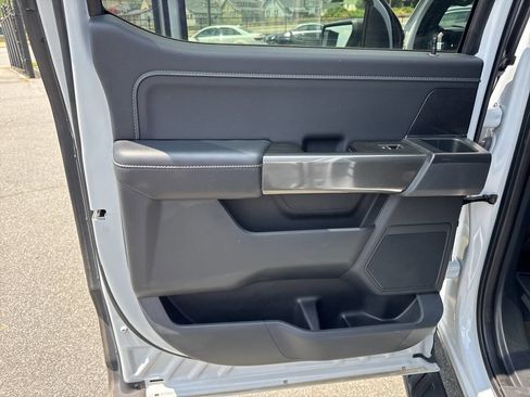 Used 2022 Ford F150 XLT w/ Equipment Group 302A High image 30