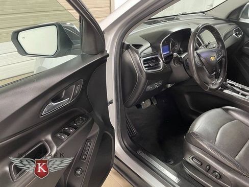 Used 2019 Chevrolet Equinox Premier AWD/4WD image 11