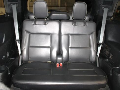 Used 2020 Ford Explorer ST w/ ST Street Pack image 34