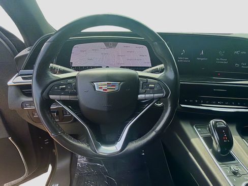 Used 2021 Cadillac Escalade ESV Sport AWD/4WD image 8