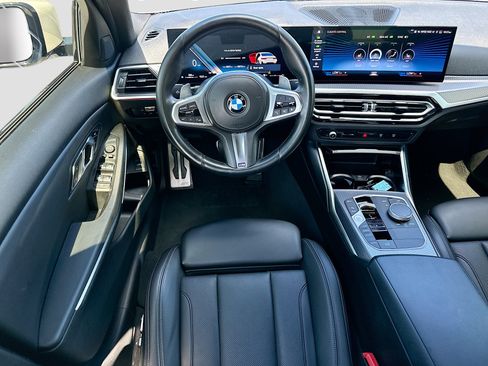 Used 2023 BMW 330i Sedan w/ M Sport Package RWD image 23
