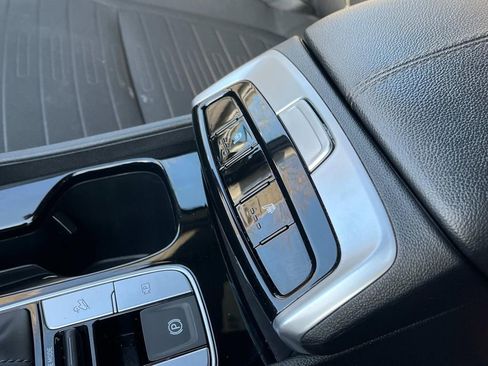 Used 2024 Hyundai Santa Cruz SEL image 38