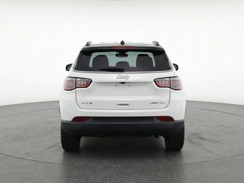 Used 2025 Jeep Compass Limited AWD/4WD image 7