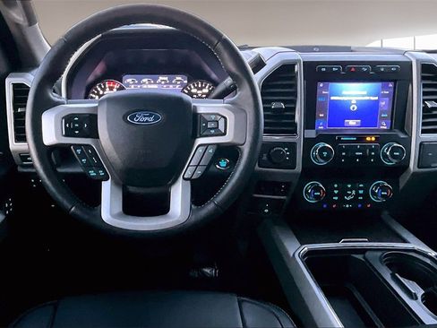 Used 2021 Ford F250 Lariat image 9