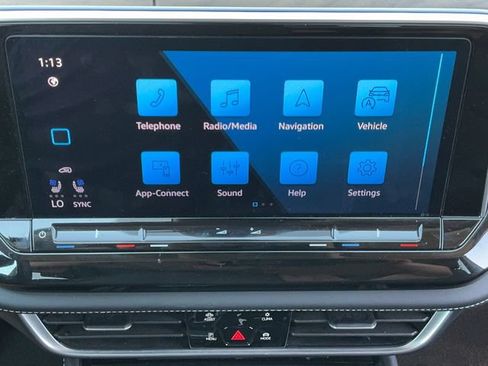 Used 2026 Volkswagen Atlas SE FWD image 20