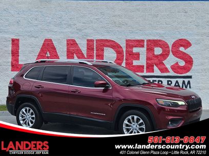 Used 2019 Jeep Cherokee Latitude w/ Popular Appearance Group
