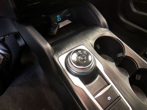 Certified 2022 Ford Escape SEL AWD/4WD image 19