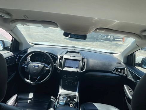 Used 2020 Ford Edge SEL AWD/4WD image 3