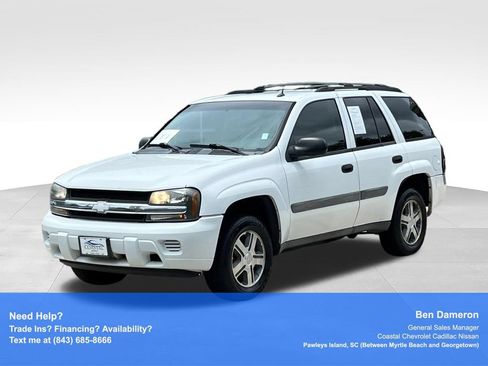 Used 2005 Chevrolet TrailBlazer LS w/ LS Preferred Equipment Group RWD image 1