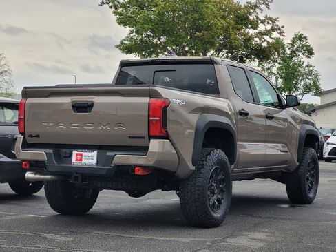 New 2026 Toyota Tacoma TRD Off-Road image 4