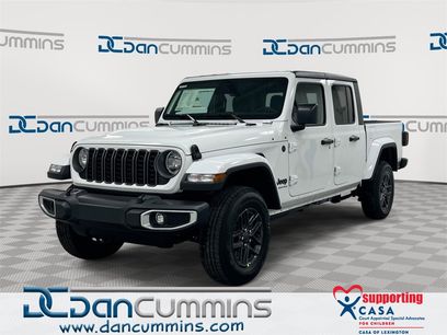 New 2026 Jeep Gladiator Sport