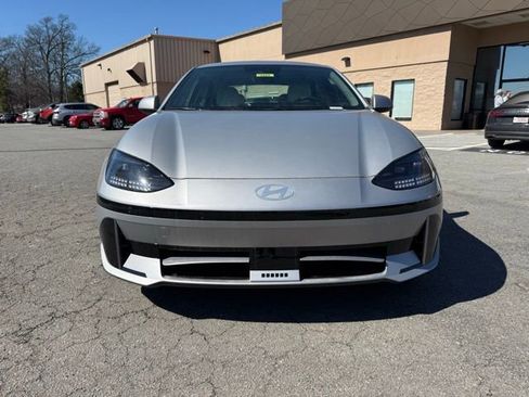 New 2025 Hyundai Ioniq 6 SEL image 2
