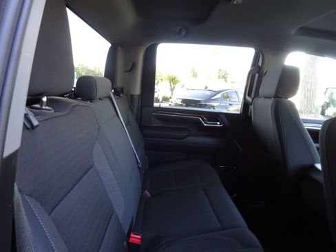 Certified 2024 Chevrolet Silverado 2500 LT AWD/4WD image 23