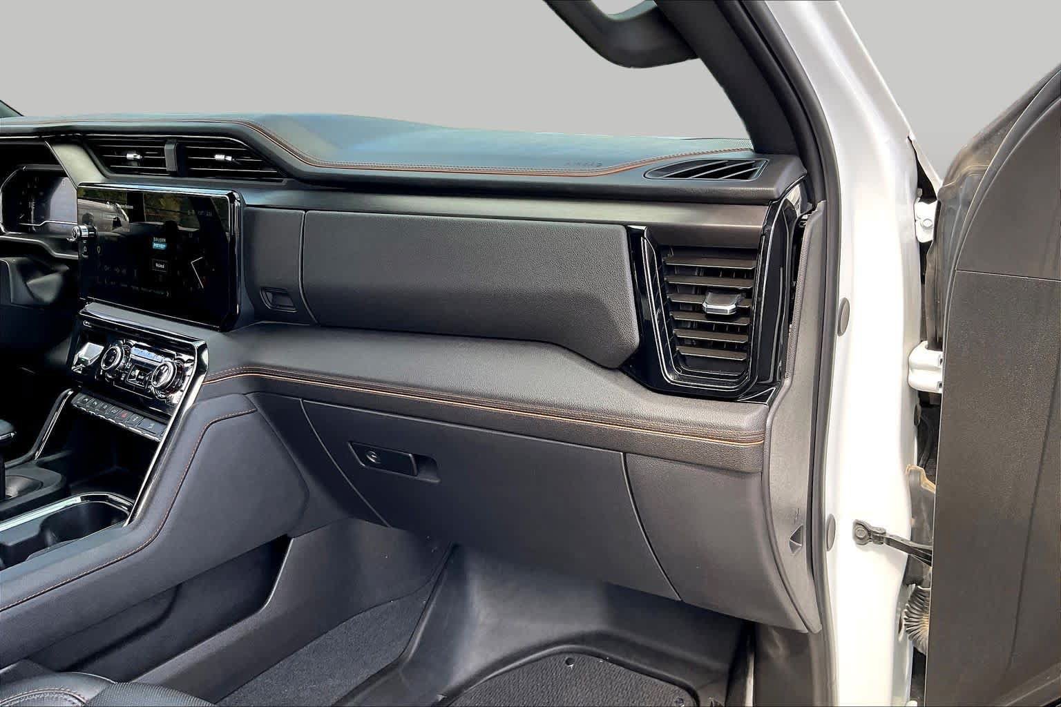 Certified 2025 GMC Sierra 1500 AT4 AWD/4WD image 18