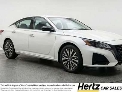 Used 2025 Nissan Altima 2.5 SV