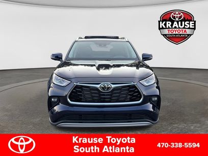New 2026 Toyota Highlander Platinum