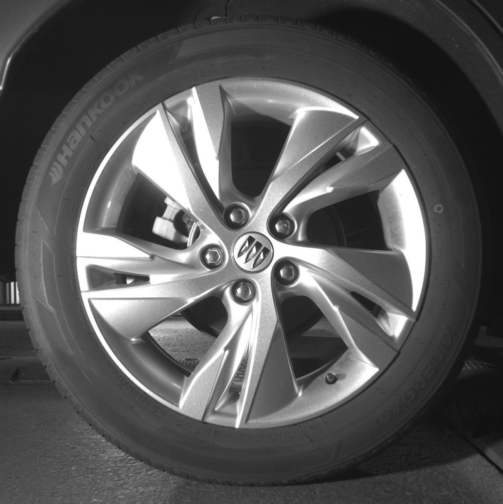 Used 2025 Buick Encore GX Preferred AWD/4WD image 18
