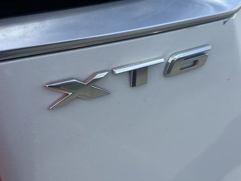 Certified 2022 Cadillac XT6 Luxury image 32