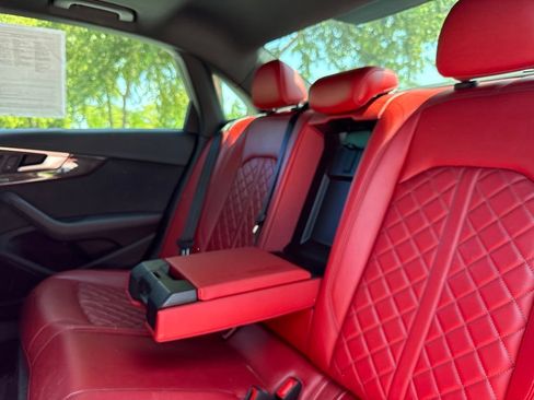 Used 2019 Audi S4 Premium Plus w/ Premium Plus Package AWD/4WD image 24