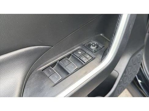 Certified 2025 Toyota RAV4 XLE FWD image 15