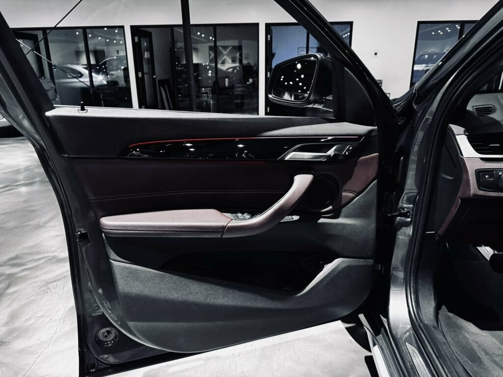 Used 2019 BMW X1 sDrive28i FWD image 9