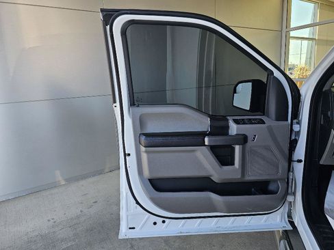 Used 2019 Ford F150 XLT AWD/4WD image 18