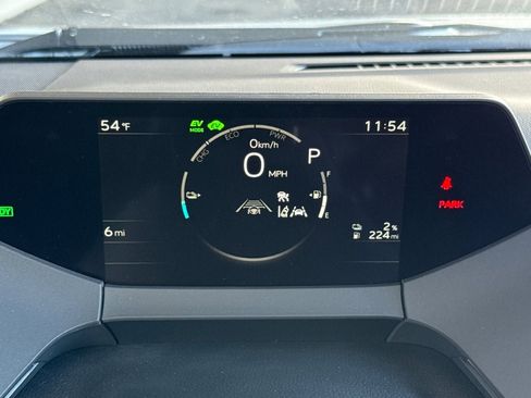 New 2026 Toyota Prius Plug-In Hybrid FWD image 28