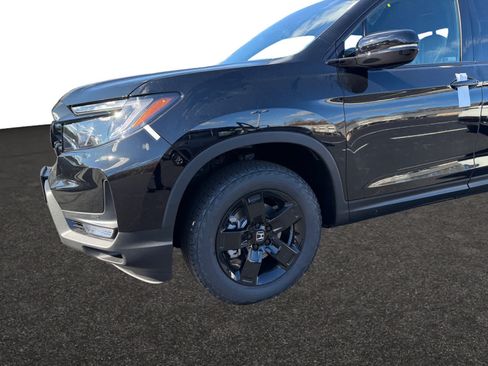New 2026 Honda Ridgeline Black Edition image 19