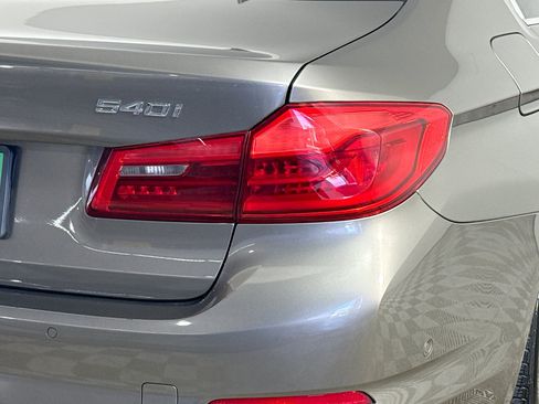 Used 2018 BMW 540i w/ Luxury Seating Package RWD image 34
