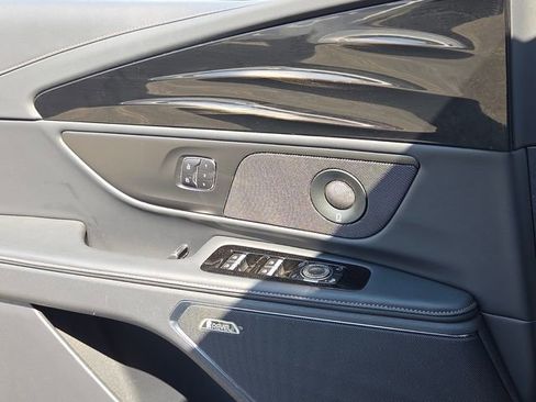 Used 2024 Lincoln Nautilus Premier w/ Equipment Group 102A image 26