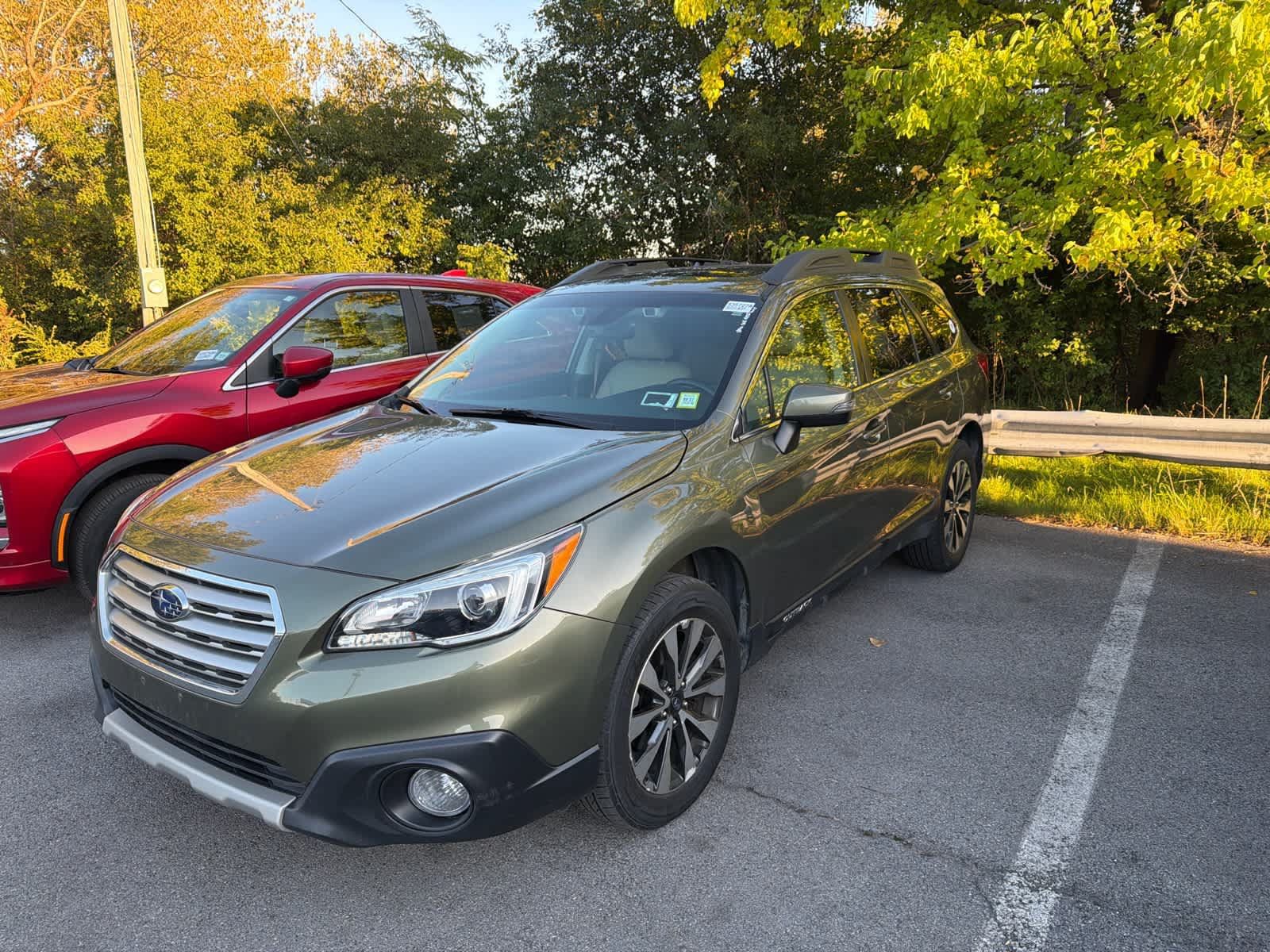 Used 2017 Subaru Outback 3.6R Limited AWD/4WD image 37
