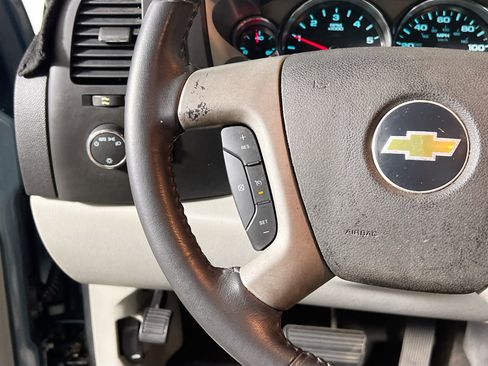 Used 2011 Chevrolet Silverado 1500 LT w/ Florida Edition RWD image 19