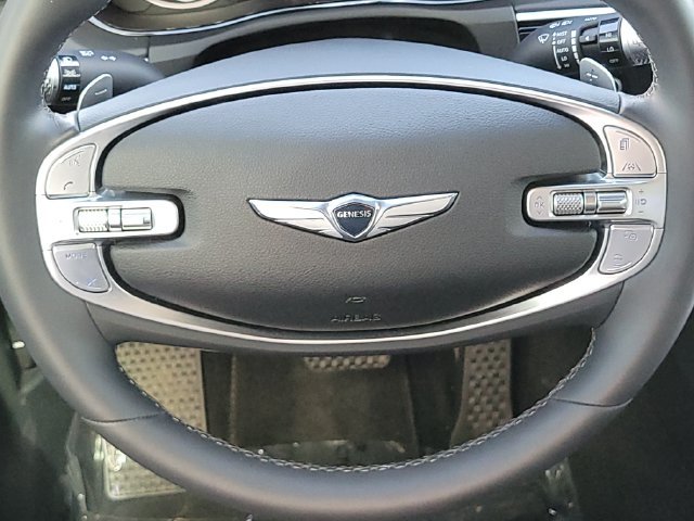Used 2025 Genesis GV70 2.5T AWD/4WD image 13