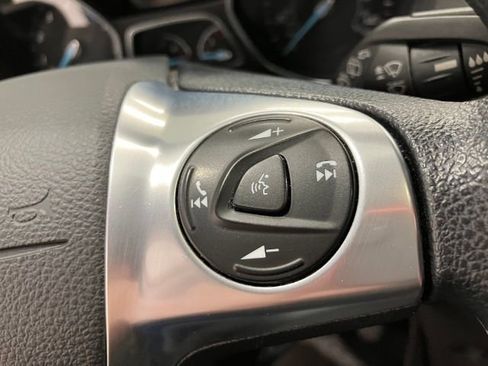 Used 2016 Ford Escape SE w/ Equipment Group 201A AWD/4WD image 24