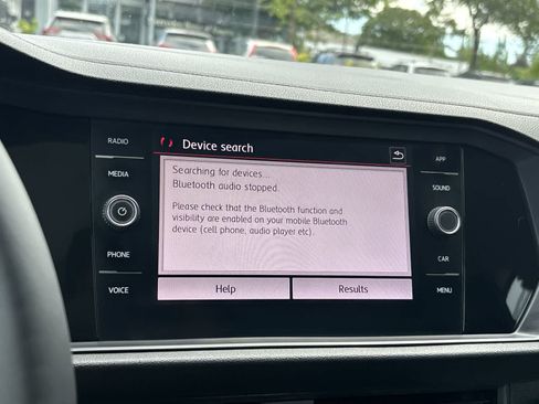 Used 2019 Volkswagen Jetta SEL FWD image 17