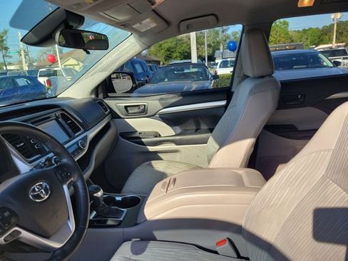 Used 2019 Toyota Highlander Plus image 15
