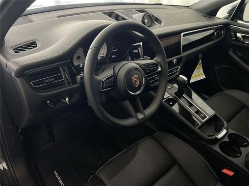 New 2026 Porsche Macan S AWD/4WD image 4