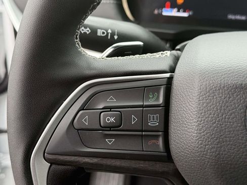 New 2025 Jeep Grand Cherokee Limited w/ Black Appearance Package AWD/4WD image 23