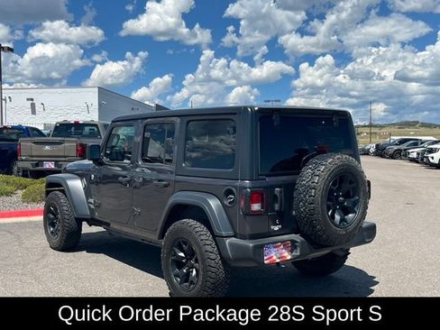 Used 2018 Jeep Wrangler Unlimited Sport S AWD/4WD image 3