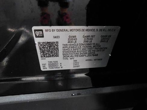 Used 2023 GMC Terrain AT4 image 39