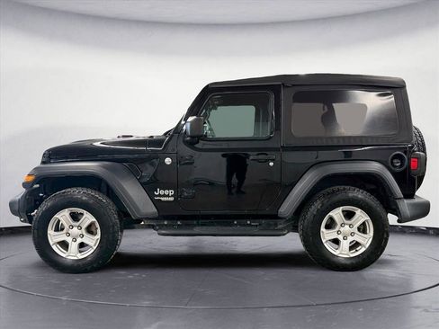Used 2020 Jeep Wrangler Sport S image 3