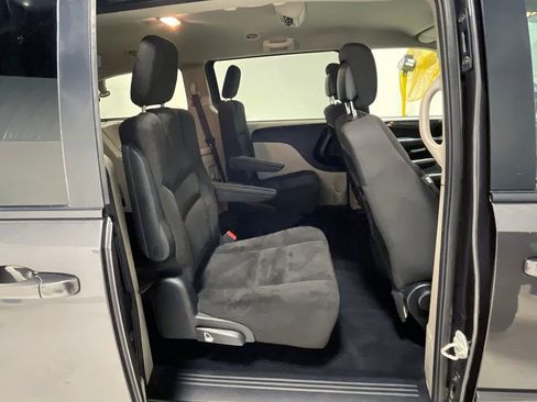 Used 2017 Dodge Grand Caravan SE w/ Power Window Group image 24