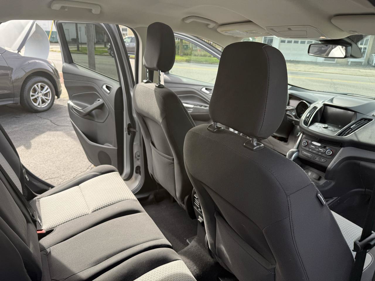 Used 2019 Ford Escape SE AWD/4WD image 29